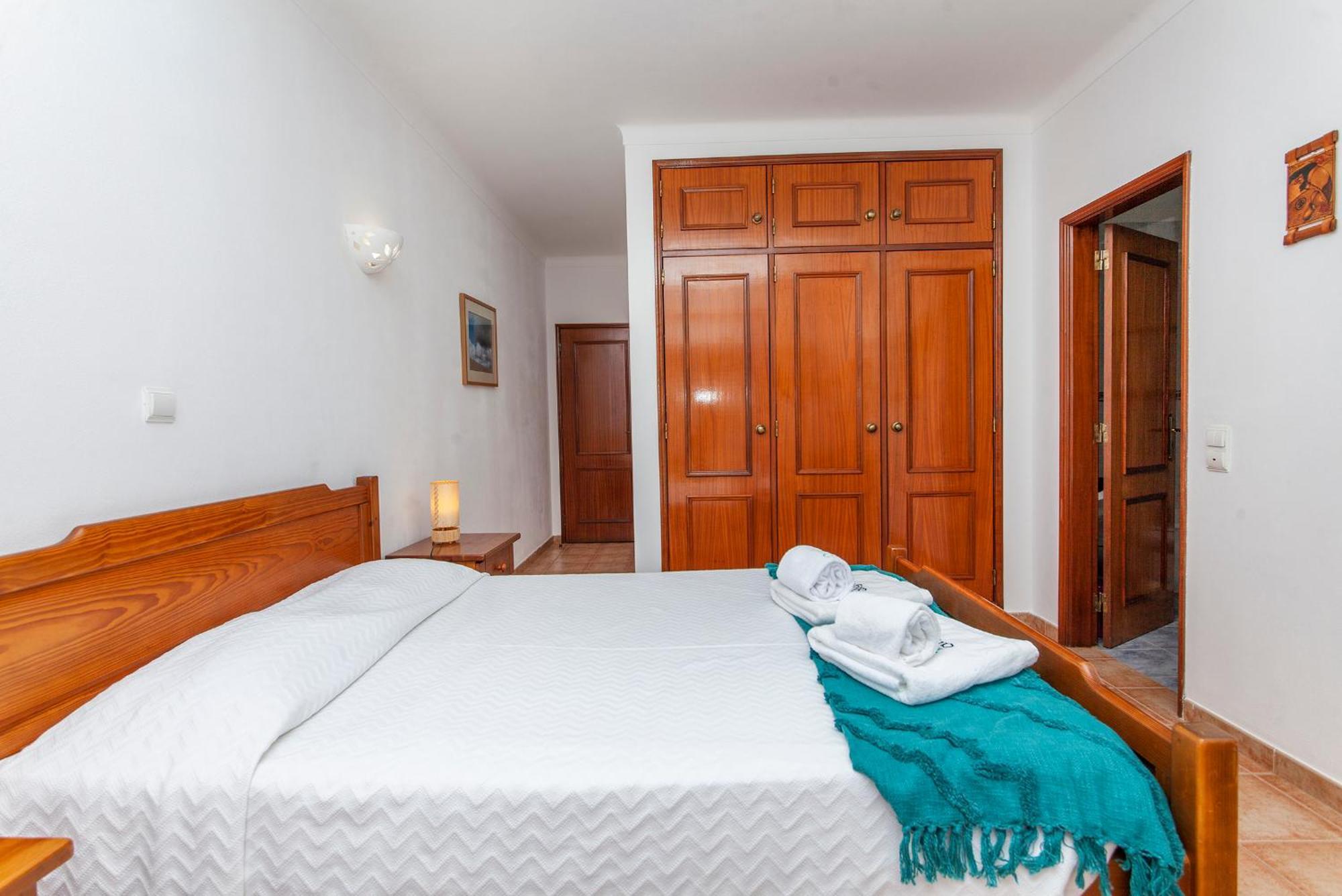 P - Meia-Praia Seaview Guesthouse Lagos Rum bild