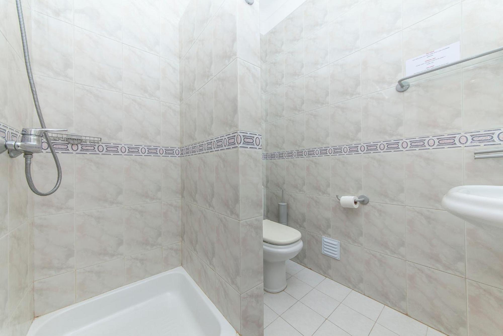 P - Meia-Praia Seaview Guesthouse Lagos Rum bild